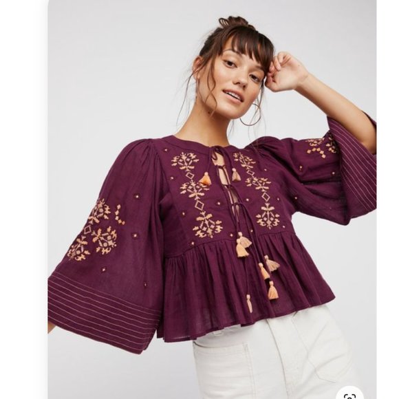 Free People Tops - Free People Embroidered Crop w/ Lace Up Features M